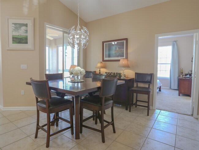 Building Photo - 1401 Carnoustie Ct