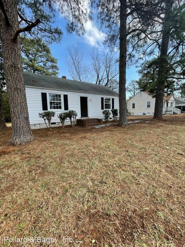 3 br, 1 bath House 1525 Glenside Drive 1525 Glenside Dr Richmond VA