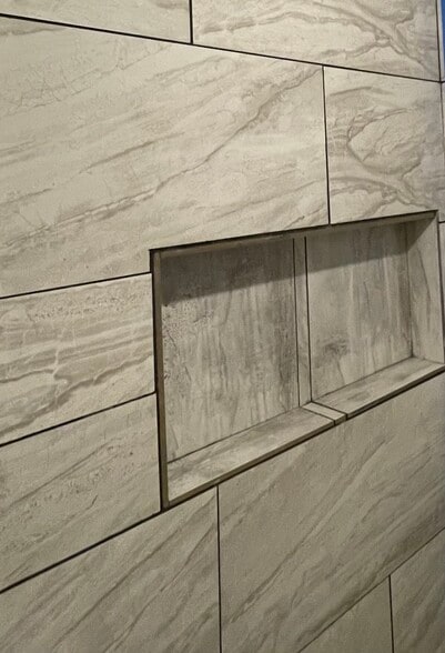 Built in shelf in shower - 2309 Split Rock Dr