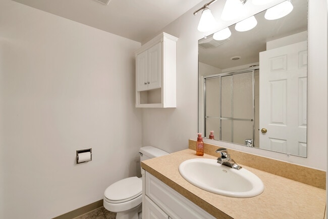 Building Photo - 20219 12th Pl S