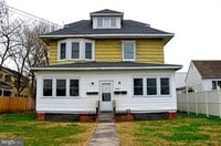 Building Photo - 11689 Somerset Ave