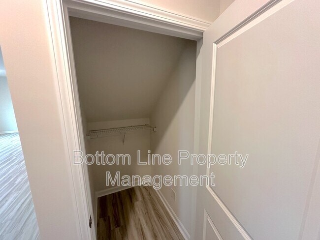 Building Photo - 509 Jacobus Ln