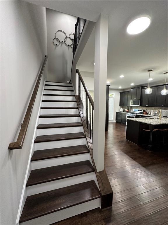 Building Photo - 4253 Tacoma Trce