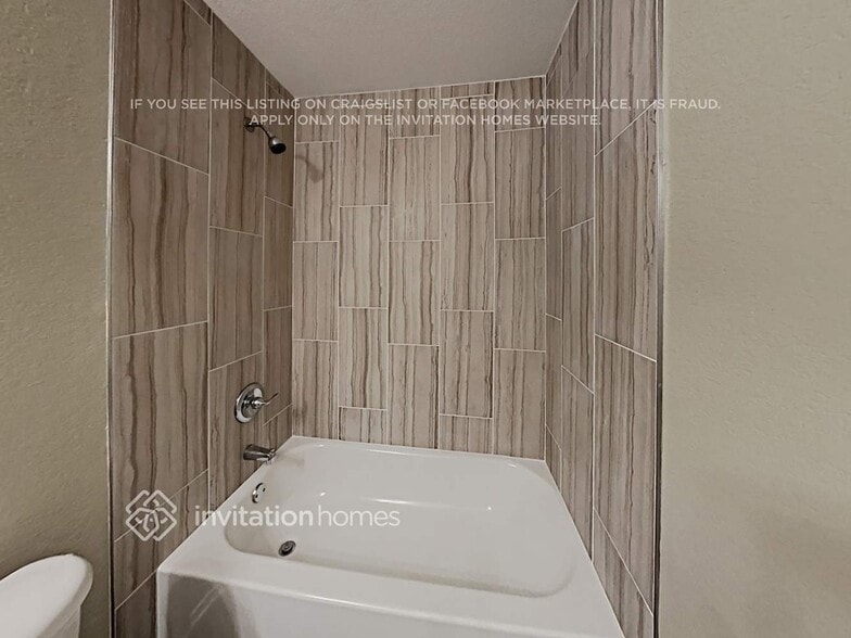 Building Photo - 612 Orchid Blvd