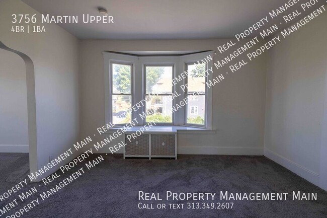 Building Photo - 3756 Martin St