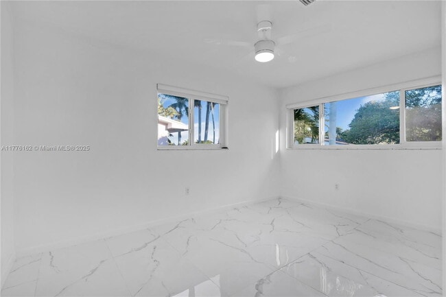 Building Photo - 9375 SW 181st Terrace