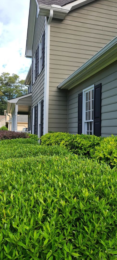 Building Photo - 1578 Fair Oaks Ln