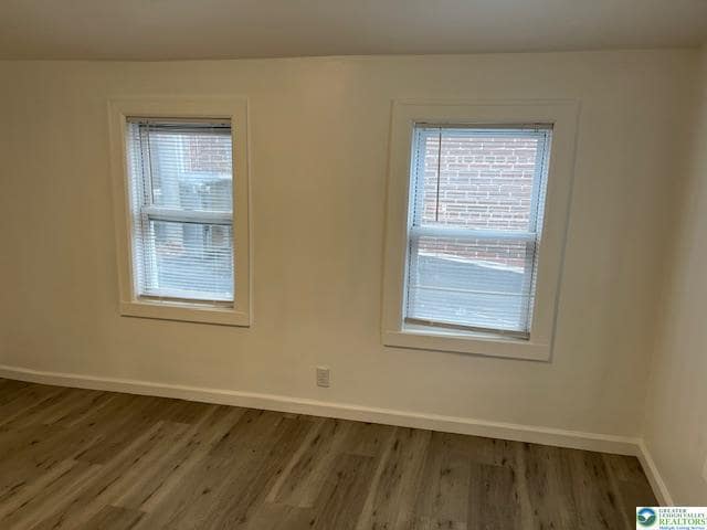 Building Photo - 220 Cattell St