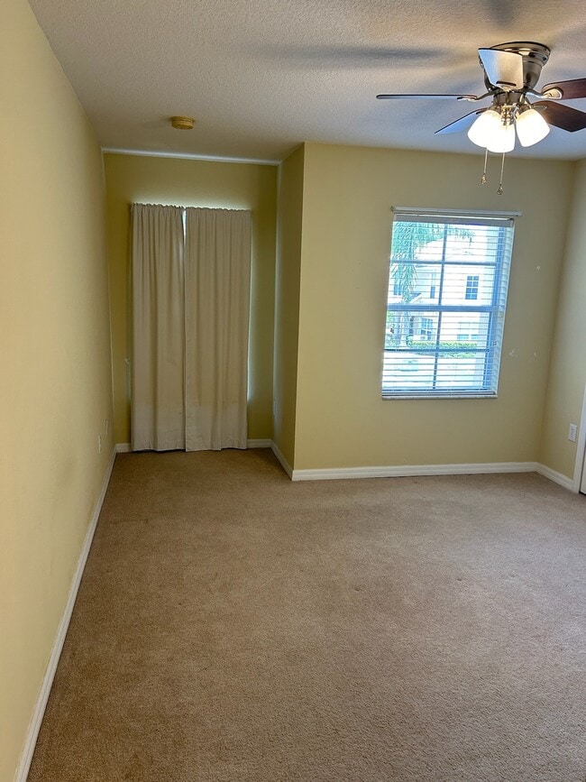 Building Photo - 5313 River Rock Rd