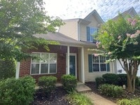 Building Photo - 96 Tannenbaum Cir