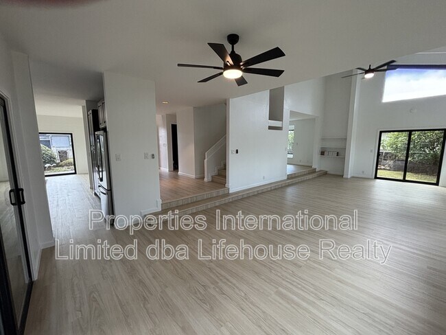 Building Photo - 95-797-797 Lanipaa St