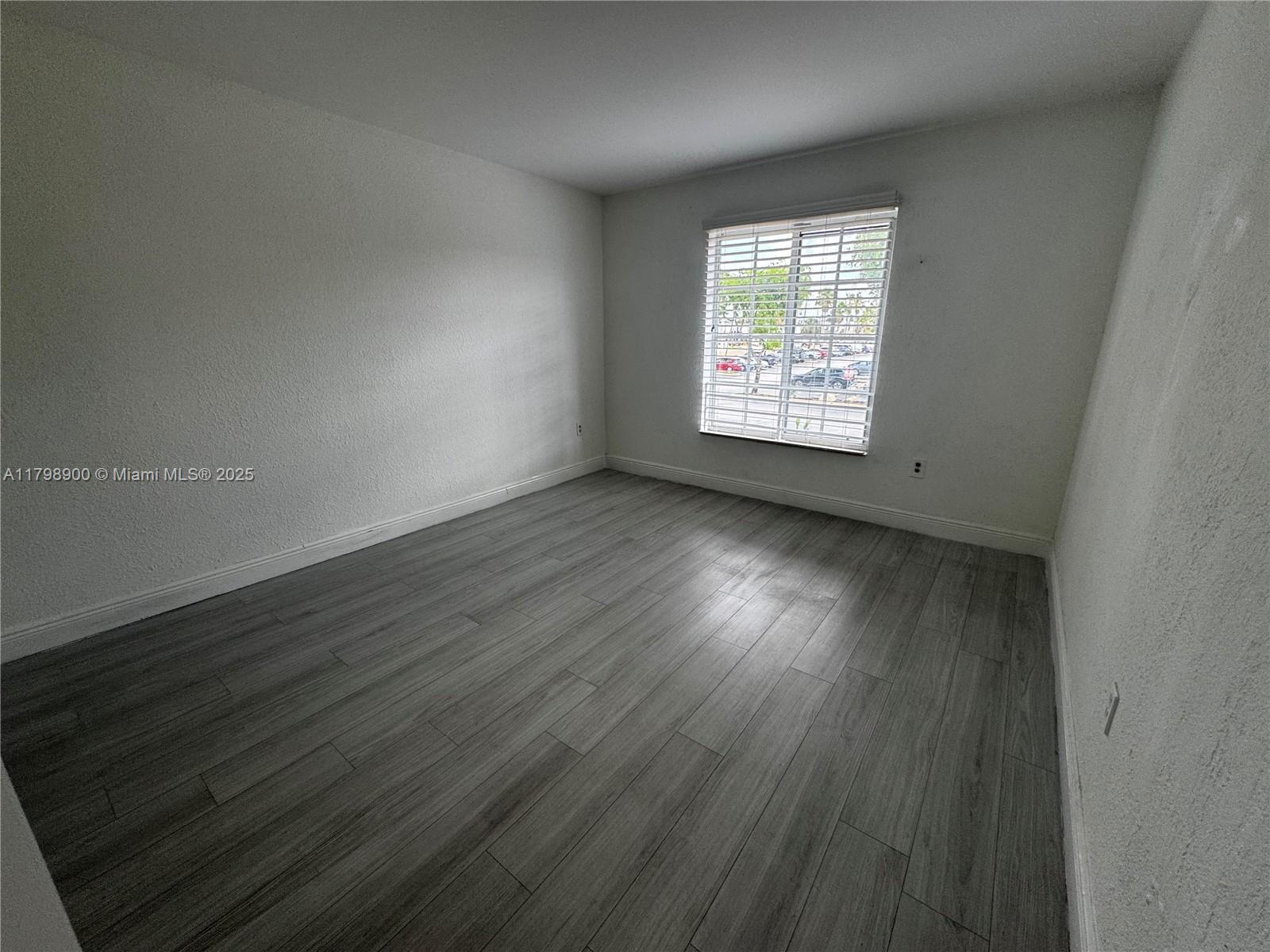Building Photo - 4900 NW 79th Ave