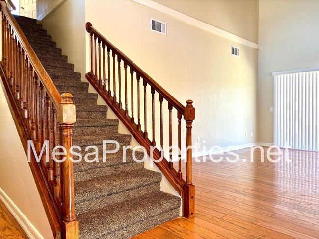 Building Photo - 18119 Pier Dr