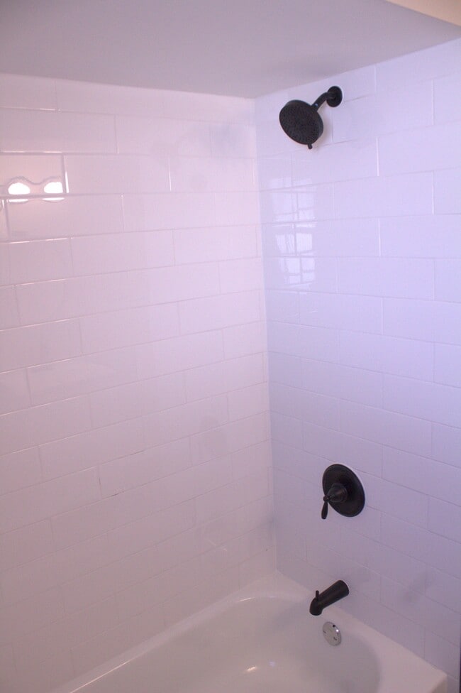 Building Photo - 13070 New Halls Ferry Road