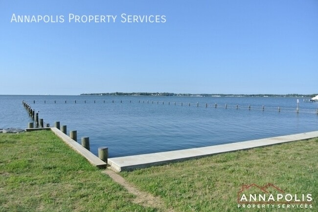Building Photo - 403 Edgemere Dr