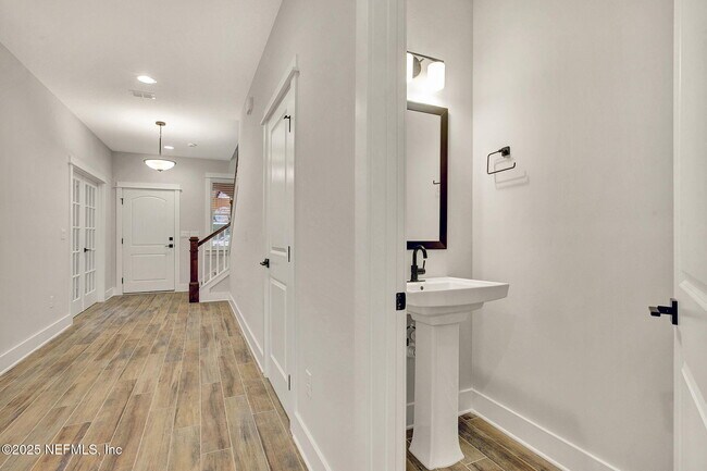 Building Photo - 8859 AMALFI Ct