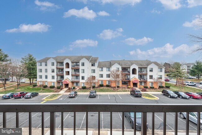 Building Photo - 9569 Coggs Bill Dr
