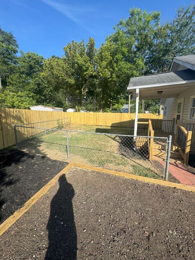Building Photo - Totally Renovated Arts and Crafts Bungalow...