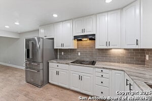 Building Photo - 14115 Moss Farm St