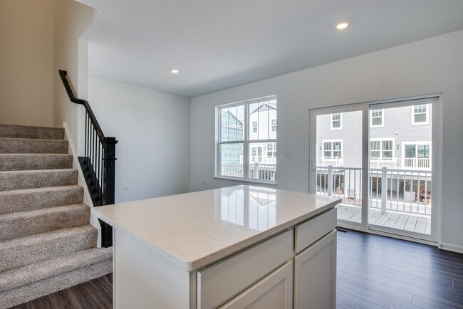 Building Photo - 25662 W Yorkshire Dr