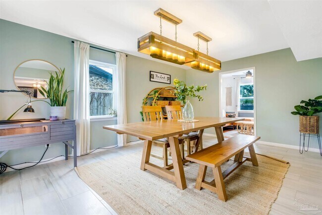 Building Photo - 4261 Obregon Dr