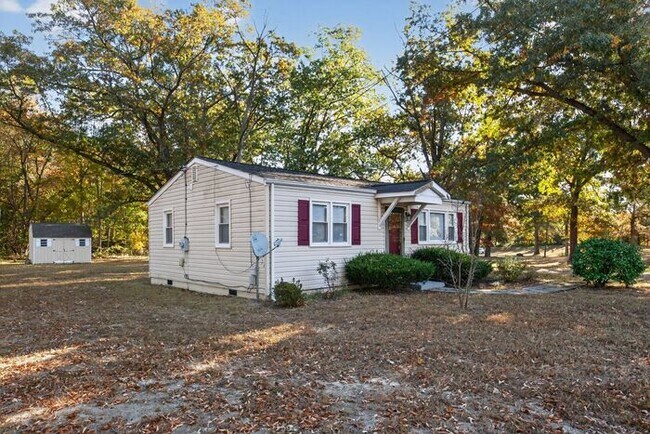 Building Photo - 4984 Leonardtown Rd
