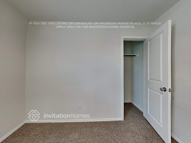 Building Photo - 121 Br Vlg Wy