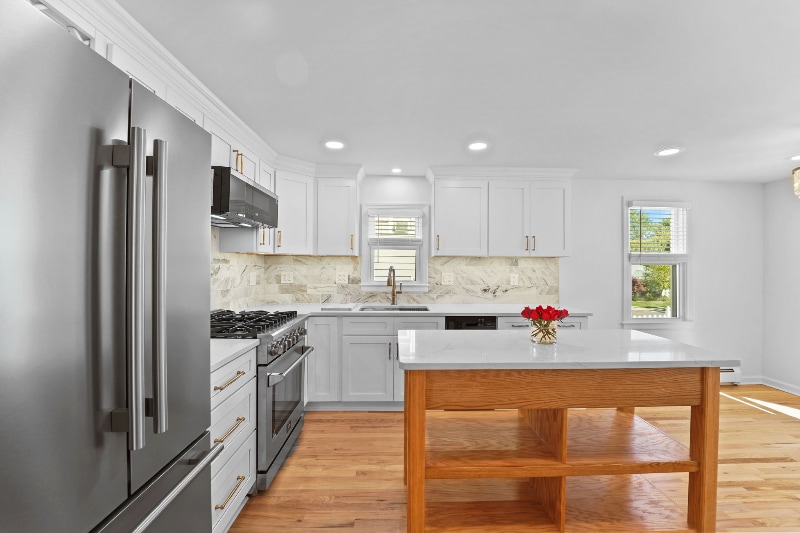 Building Photo - 116 Mary St