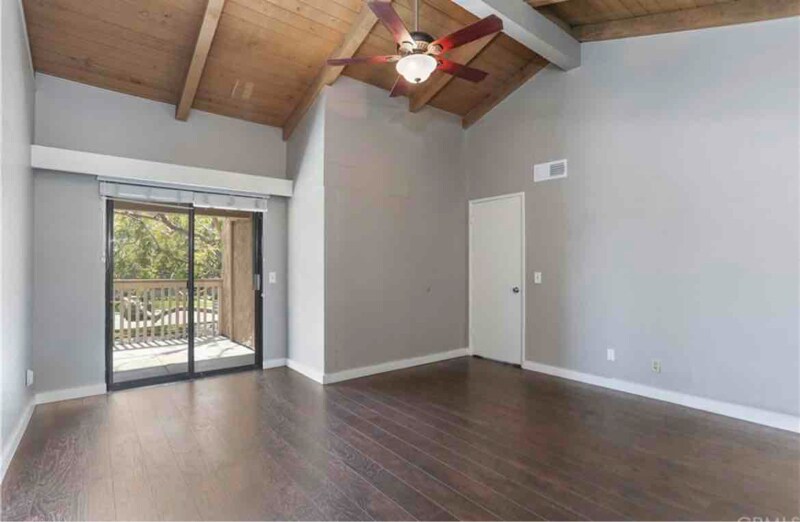 Building Photo - 21372 Brookhurst St