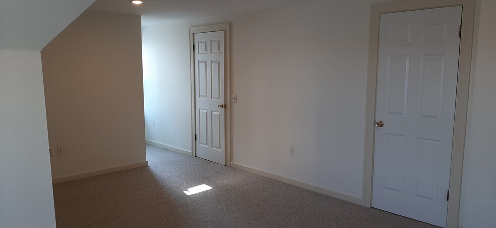 Building Photo - 1401 9th St