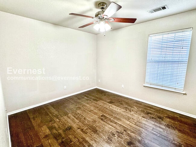 Building Photo - 13324 East 75th St N