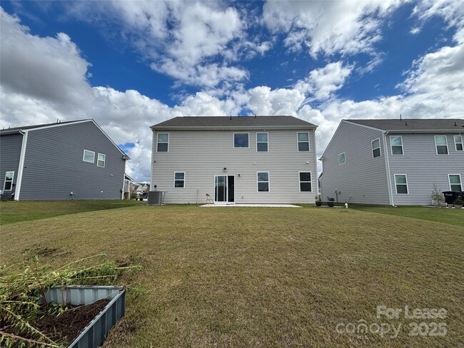Building Photo - 1354 Harleston St