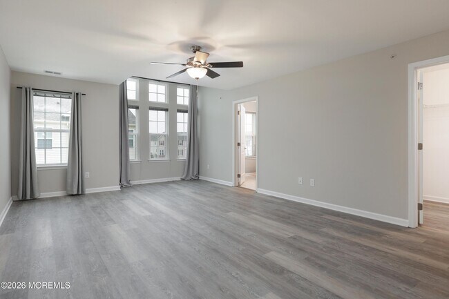 Building Photo - 43 Jake Dr