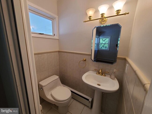 Building Photo - 6 Council Trail