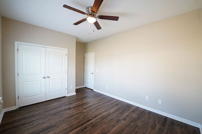 Building Photo - 112 Kennah Ct