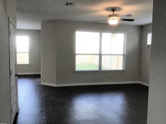 Building Photo - 8012 Turnberry Ln