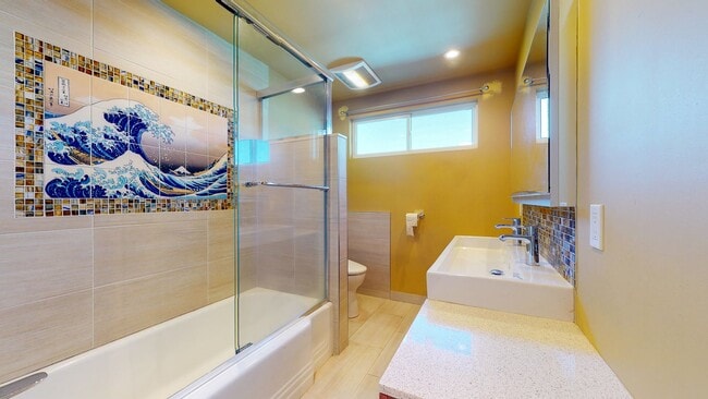 Building Photo - Kensington Beauty!