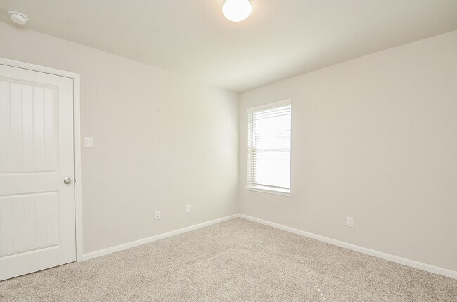 Building Photo - 7426 Flintrock Hollow Trail