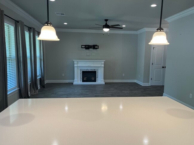 Building Photo - 311 Florio Ct