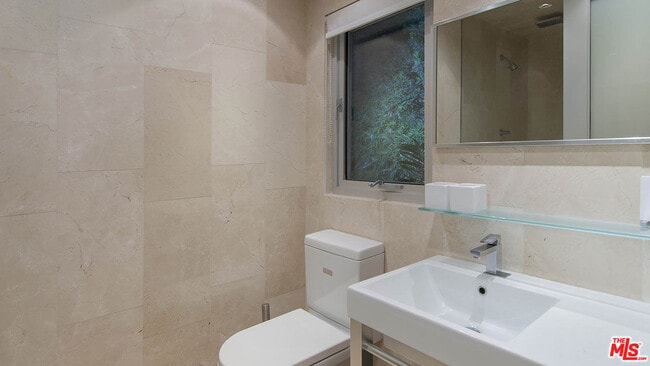 Building Photo - 1466 Bel Air Rd