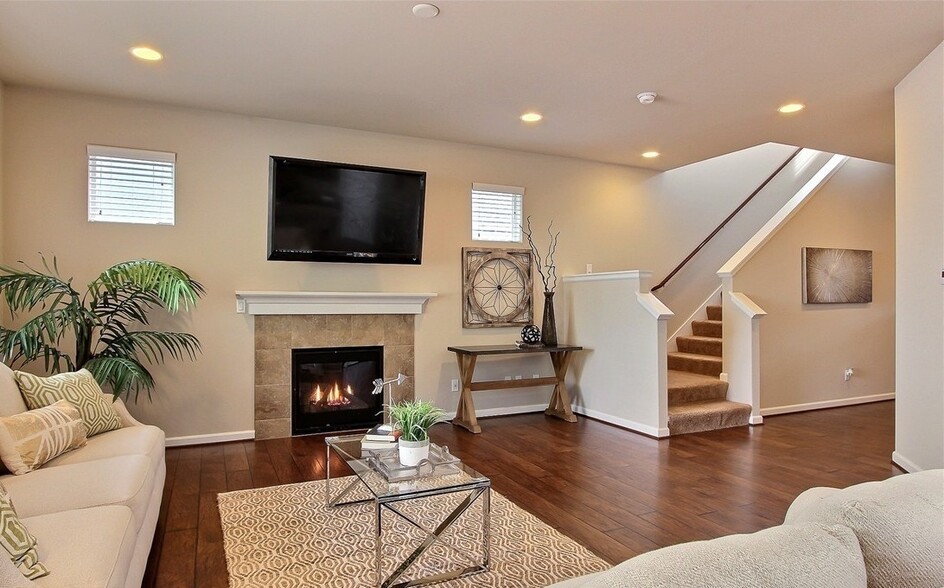 Open living / dining / kitchen - 8840 Jayden Dr NE