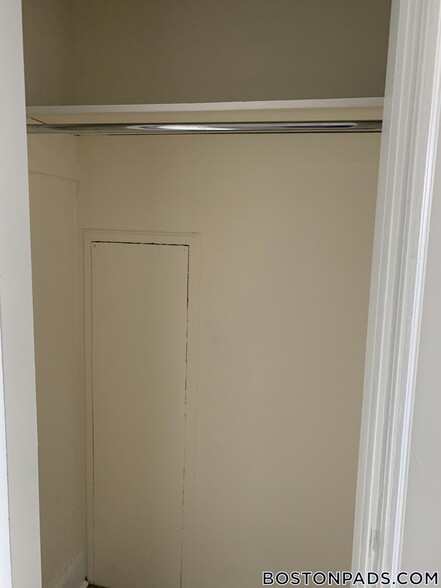 Building Photo - 62 Boylston St