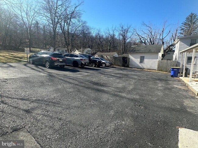 Building Photo - 2669 N Sherman St