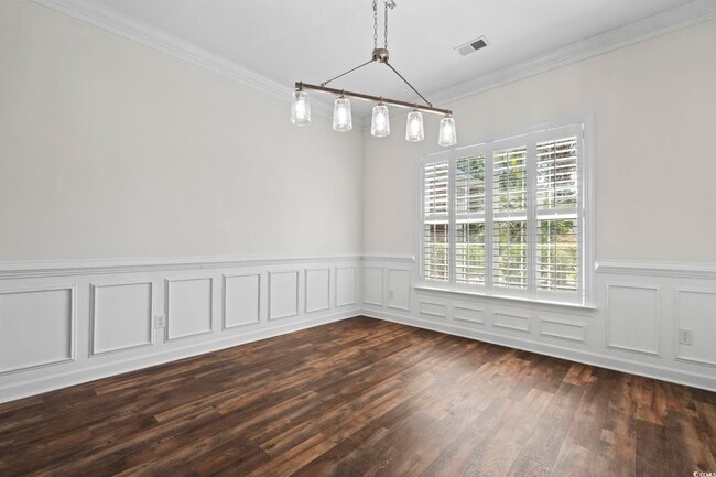 Building Photo - 7005 Wellesly Ct