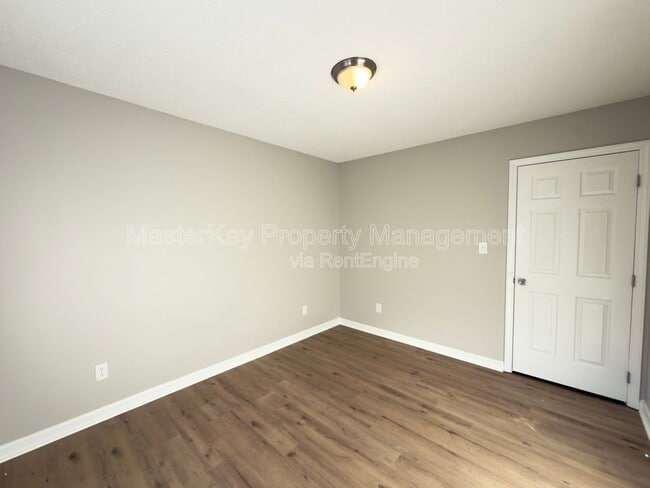 Building Photo - 1101 Amber Acres Ln