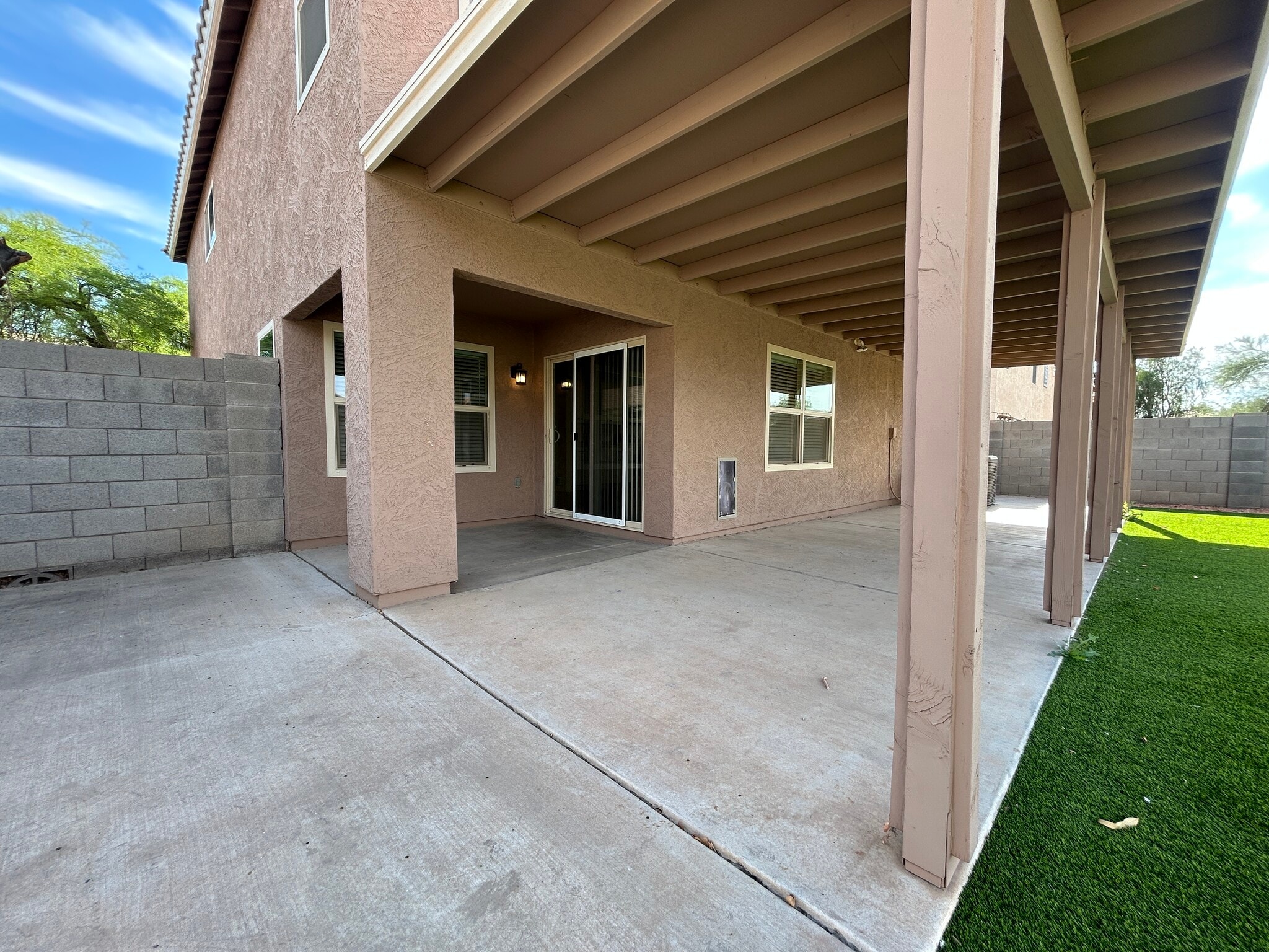 Building Photo - 9208 W Coolidge St