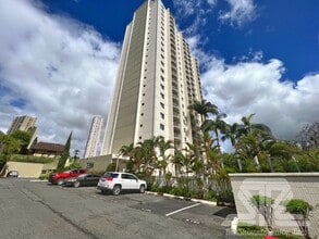 Building Photo - 1 Bedroom | 1 Bathroom | in Aiea
