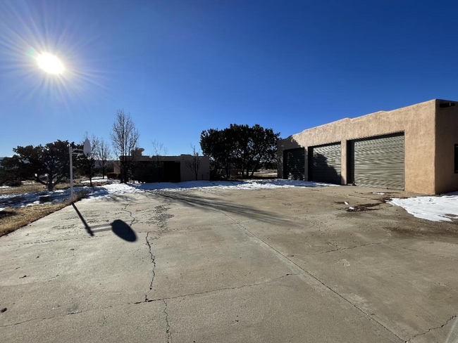 Building Photo - 311 Portrillo Dr