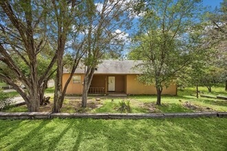 Building Photo - 420 High Mesa Dr