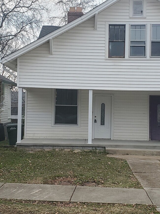 Building Photo - 405 N Boren St